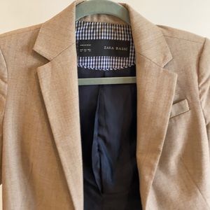 Zara Basic Sand colored Blazer with blue detailed sleeve & shoulder pad XS